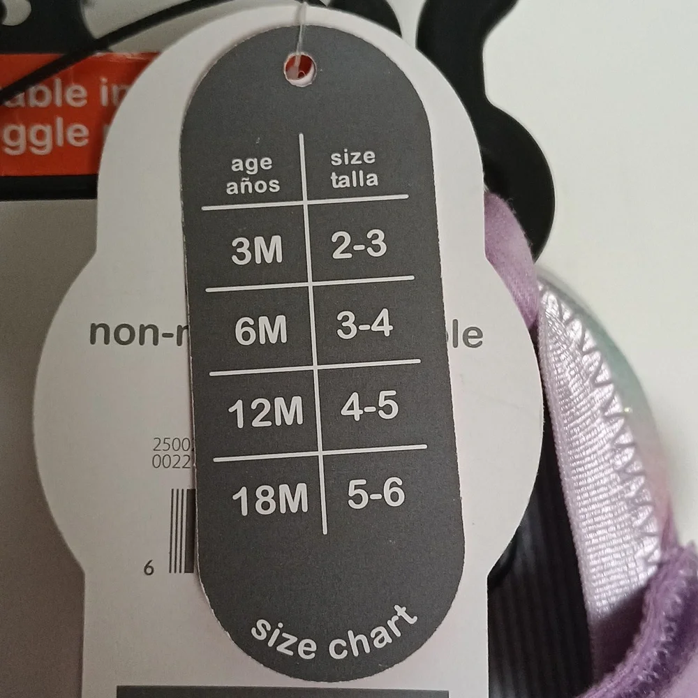 NWT Wonder Nation Infant Shoes Easy On/Off Non Marking Outsole Size 2
